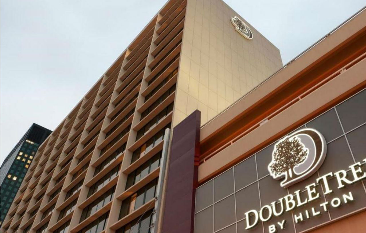 Doubletree By Hilton Downtown - Lakeside
